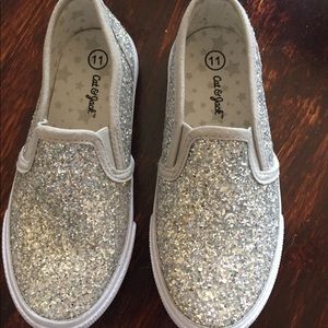 Very Sparkly Silver Shoes NWOT